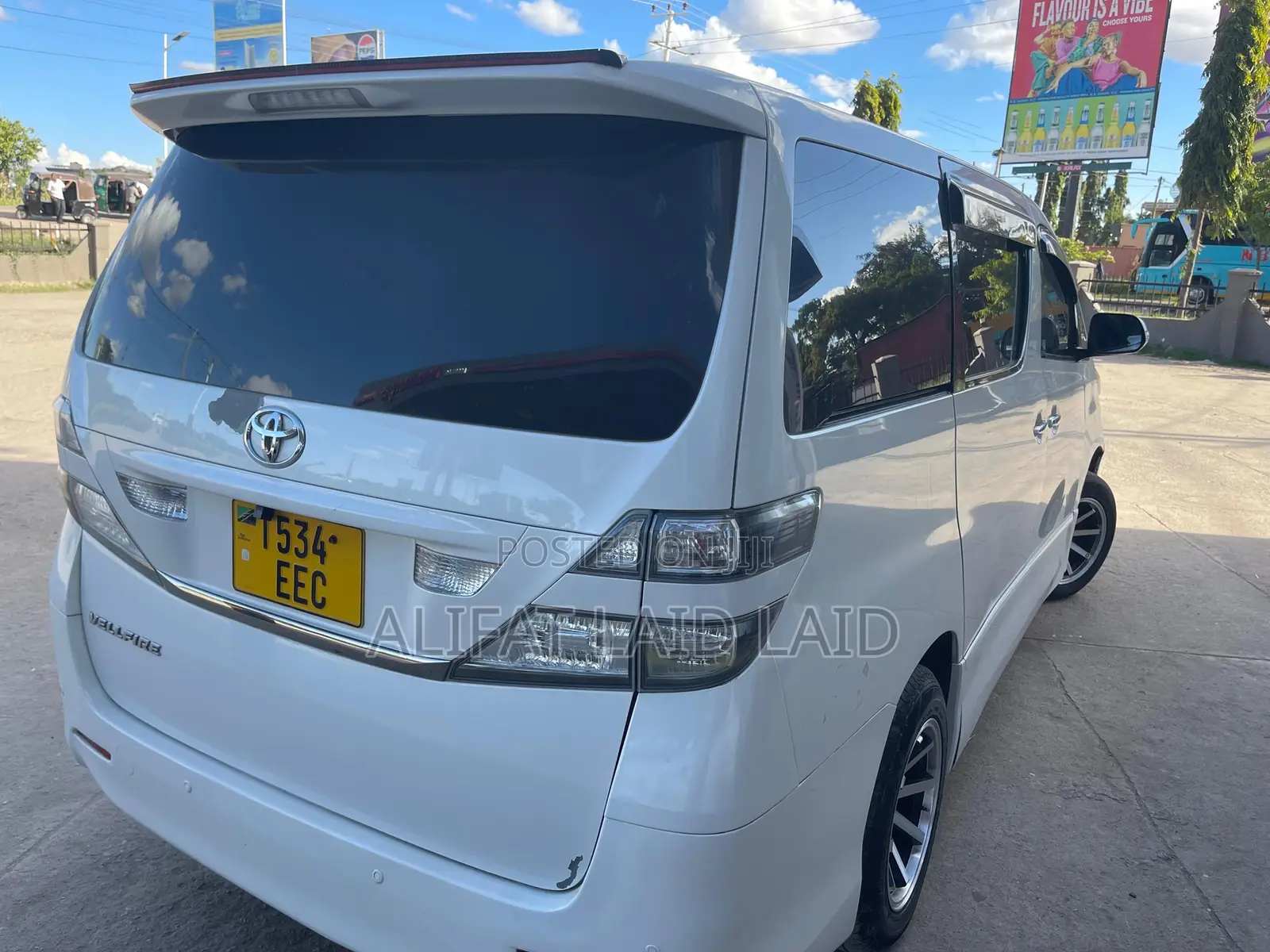 Toyota Alphard 2008 White