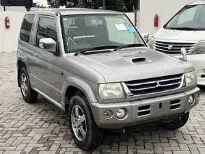 Mitsubishi Pajero Mini 2005 Silver