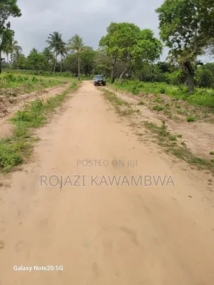 Viwanja Mashamba