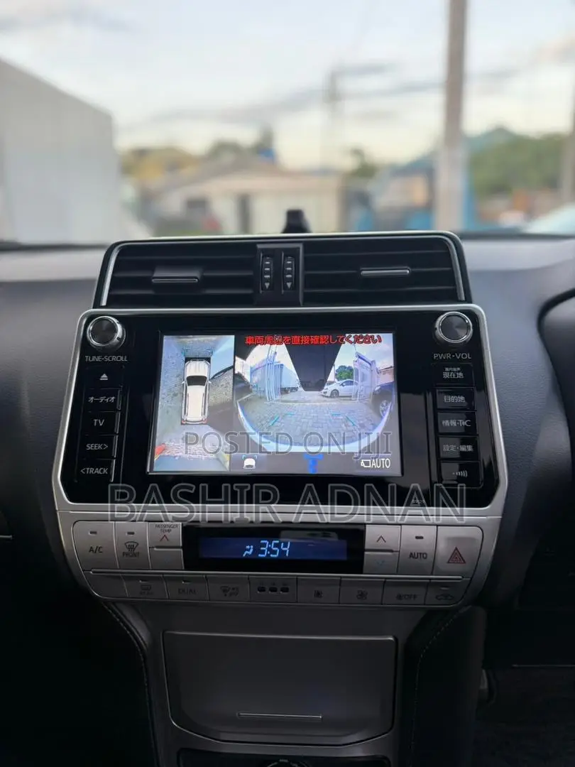 Toyota Land Cruiser Prado 2.7 2018 White