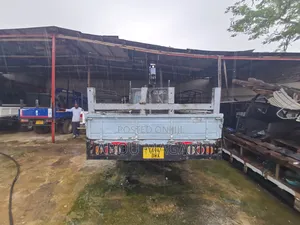 Mitsubishi Fuso Crain