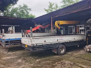 Mitsubishi Fuso Crain