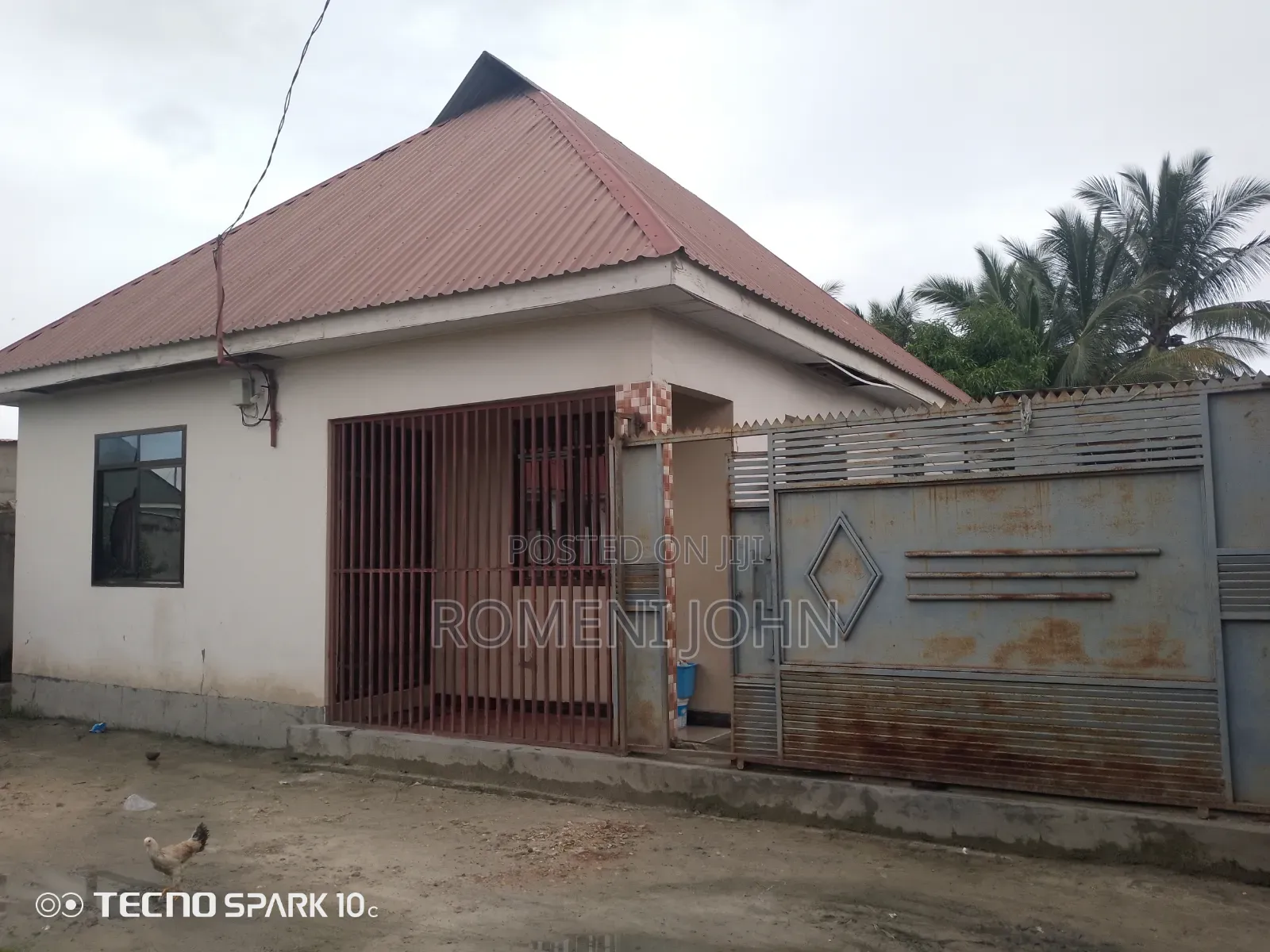 3bdrm House in Tanzania Daresalaam, Ukonga for sale