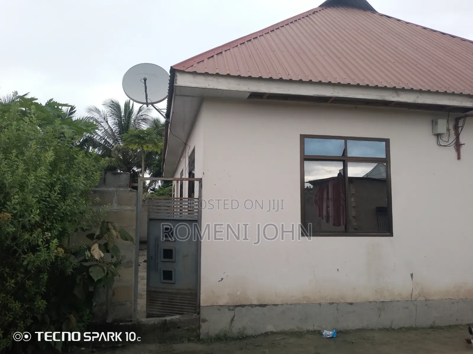 3bdrm House in Tanzania Daresalaam, Ukonga for sale