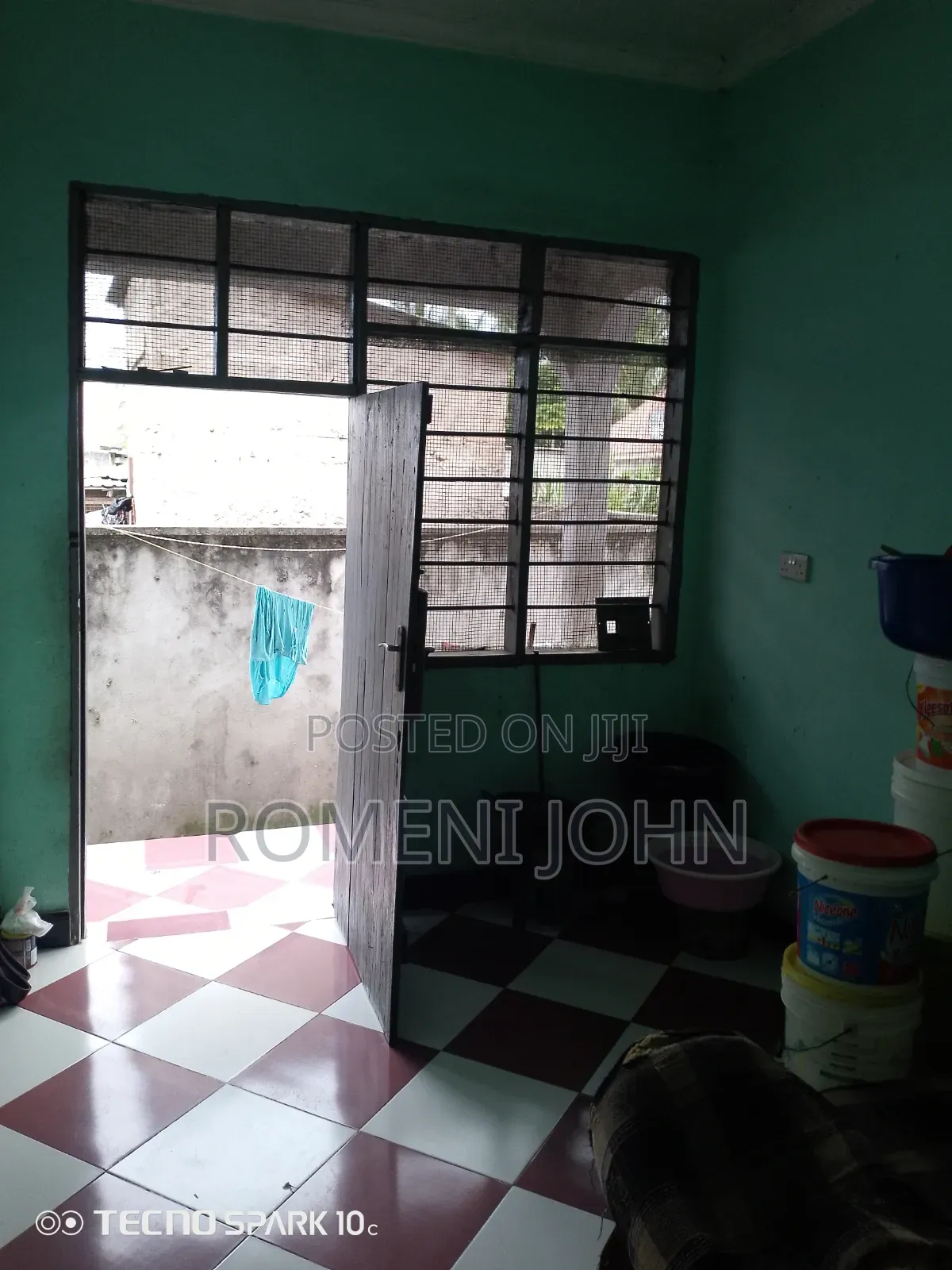 5bdrm House in Tanzania Daresalaam, Ukonga for sale