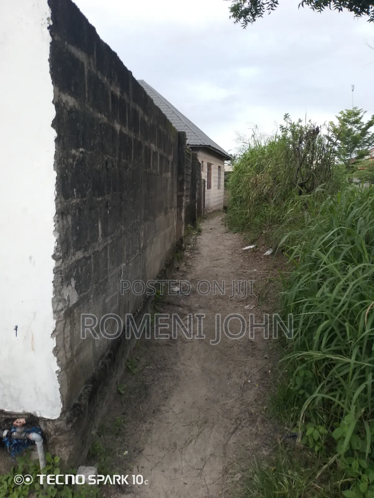 3bdrm House in Tanzania Daresalaam, Ukonga for sale