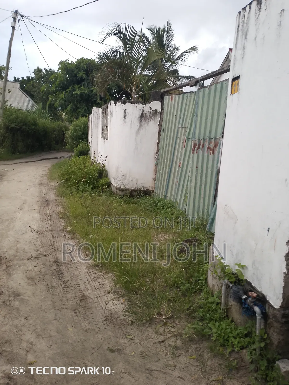 3bdrm House in Tanzania Daresalaam, Ukonga for sale
