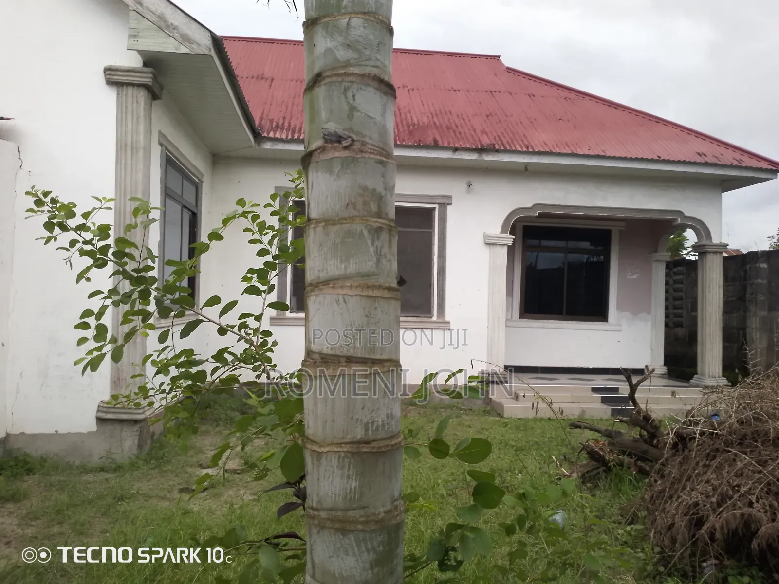 3bdrm House in Tanzania Daresalaam, Ukonga for sale