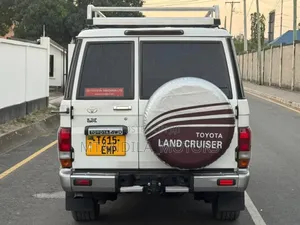Toyota Land Cruiser 76 Series 2015 White