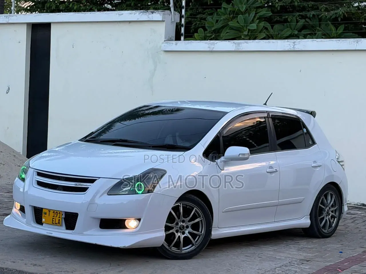Toyota Blade 2008 White