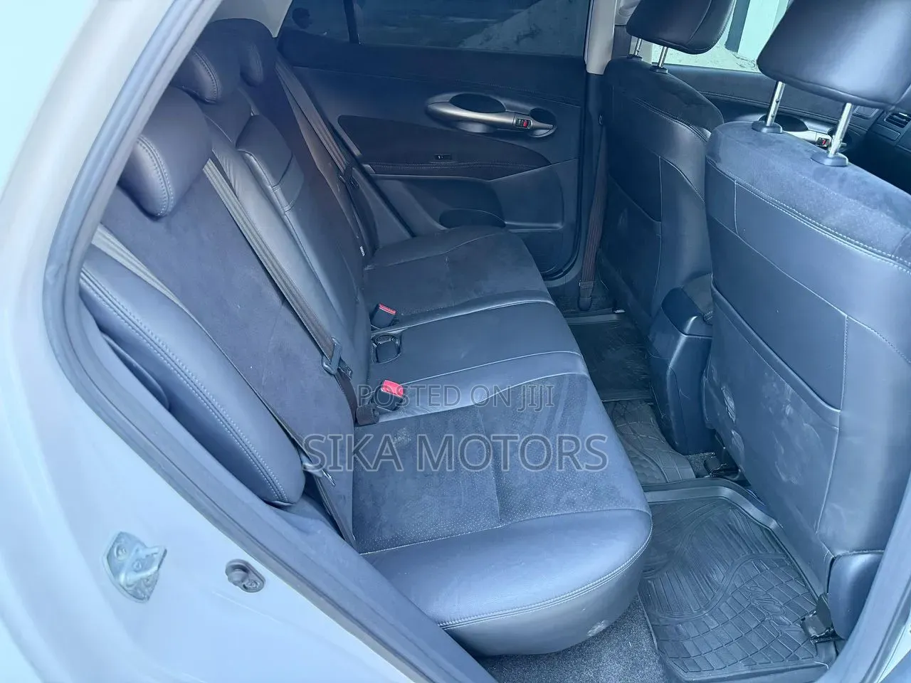 Toyota Blade 2008 White