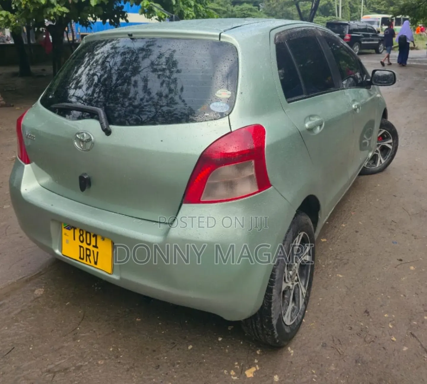 Toyota Vitz 2006 Green