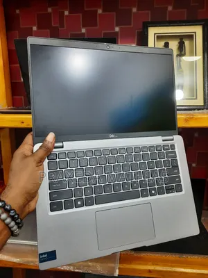 New Laptop Dell Latitude 5450 16GB Intel Core Ultra 5 SSD 512GB