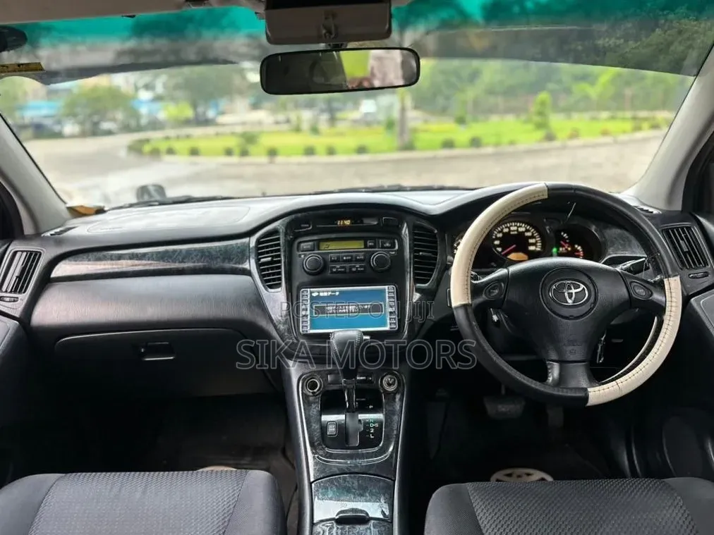 Toyota Kluger 2006 Black