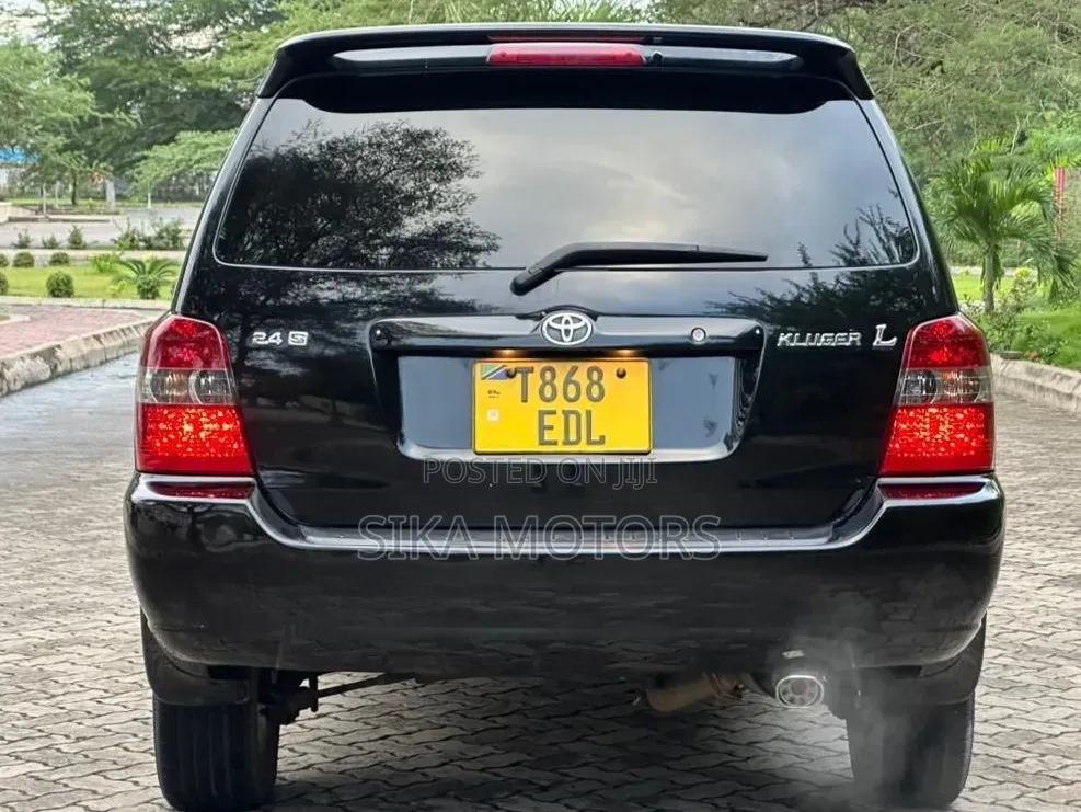 Toyota Kluger 2006 Black