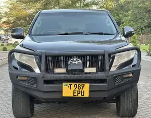 Toyota Land Cruiser Prado 2014 Gray