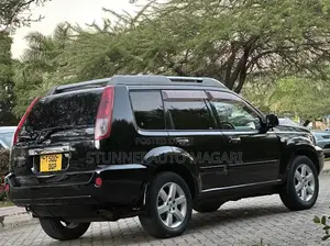 Nissan X-Trail 2005 Black