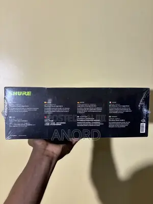 Shure Sm7b Vocal Dynamic Microphone –Podcast, Recording Streaming