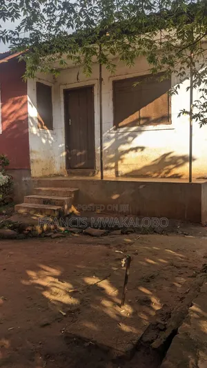 13bdrm House in Dalali Francis, Kilakala for sale