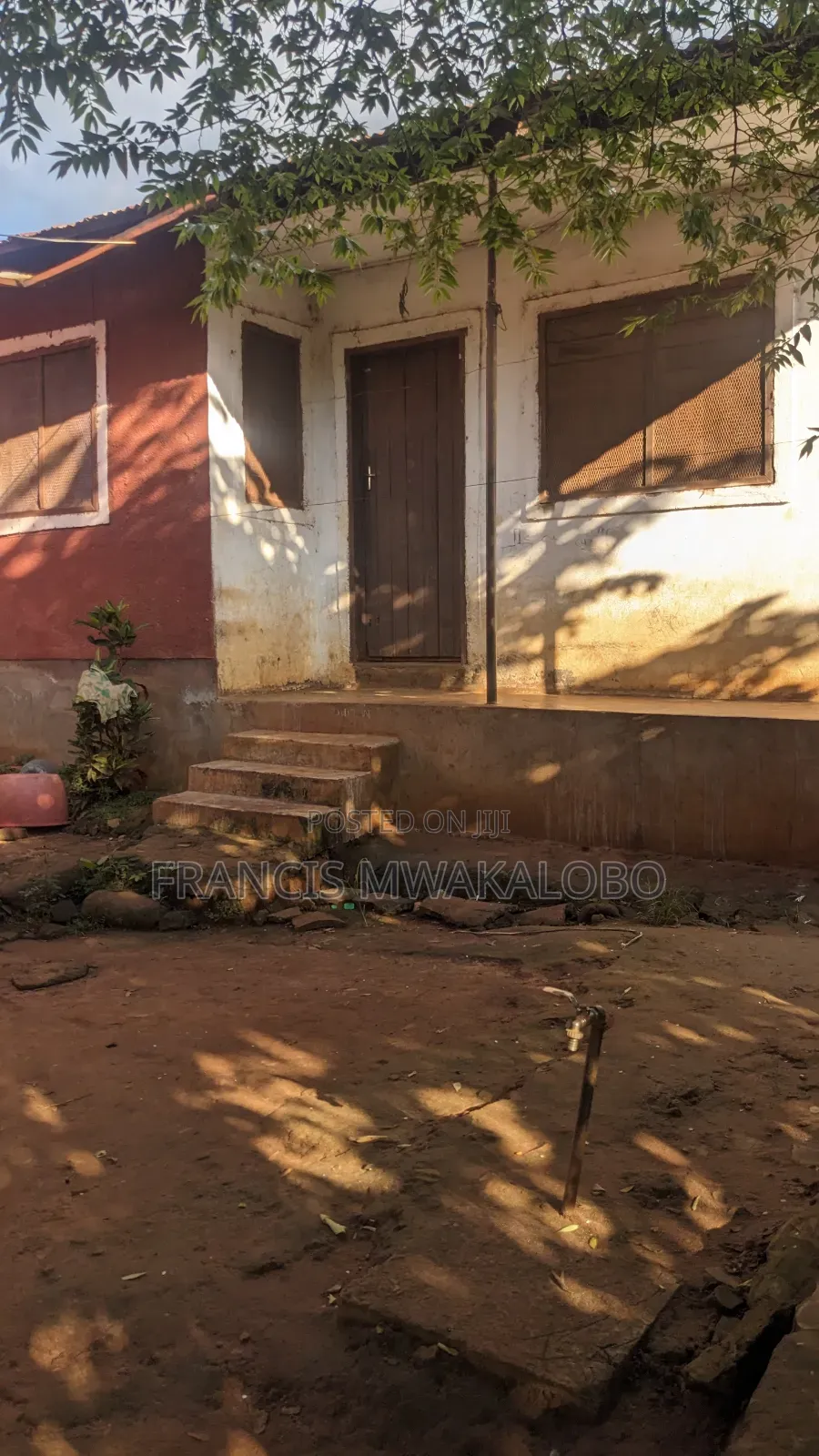 13bdrm House in Dalali Francis, Kilakala for sale