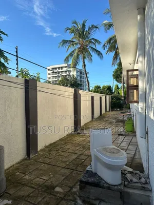 6bdrm House in Mikochen B, Mikocheni for sale