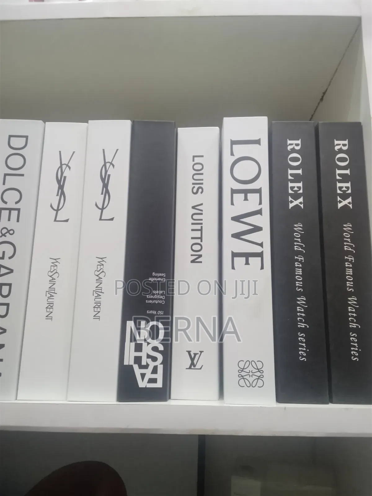 Empty Decor Book