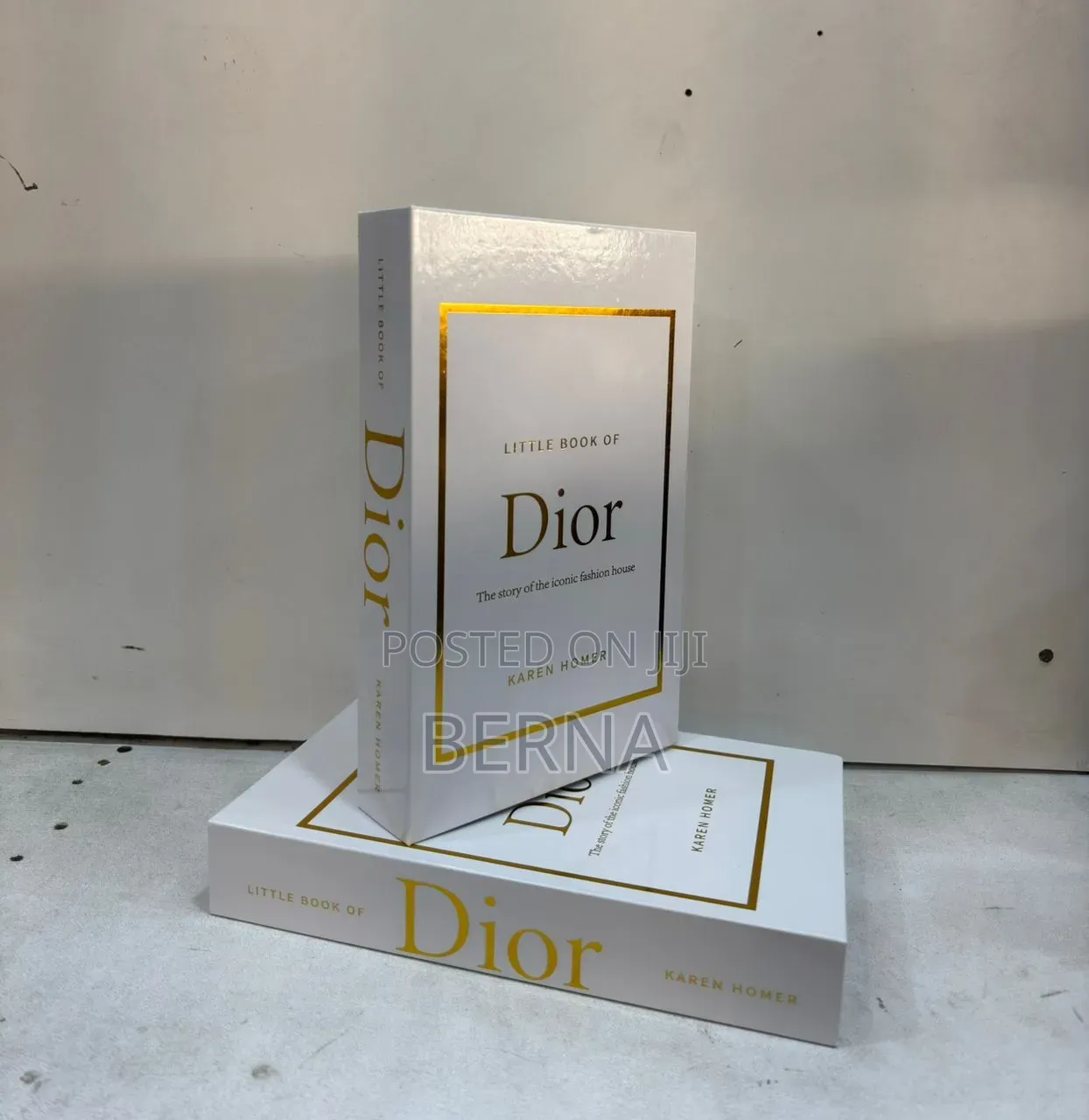 Empty Decor Book