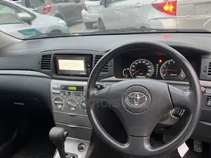 Toyota Corolla RunX 2005 Silver