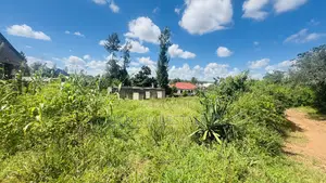 Kiwanja Kinauzwa Kangae - Mwanza