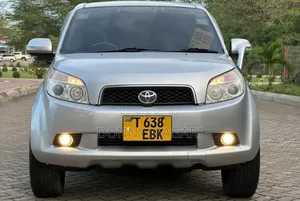 Toyota Rush 2006 Silver