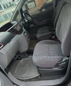 Toyota Noah 2006 Black