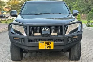 Toyota Land Cruiser Prado 2016 Gray