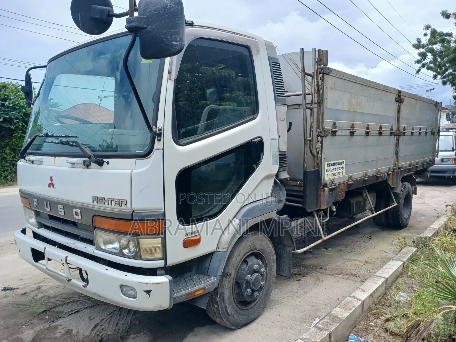 Mitsubishi Fuso For Sale White