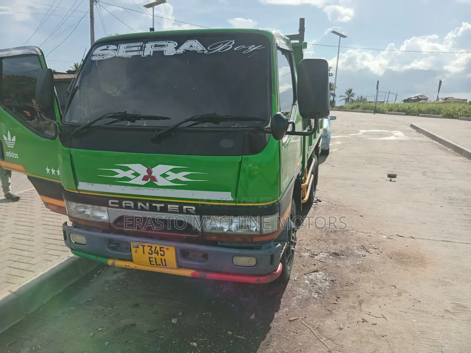 Mitsubishi Canter Tiper 4d33