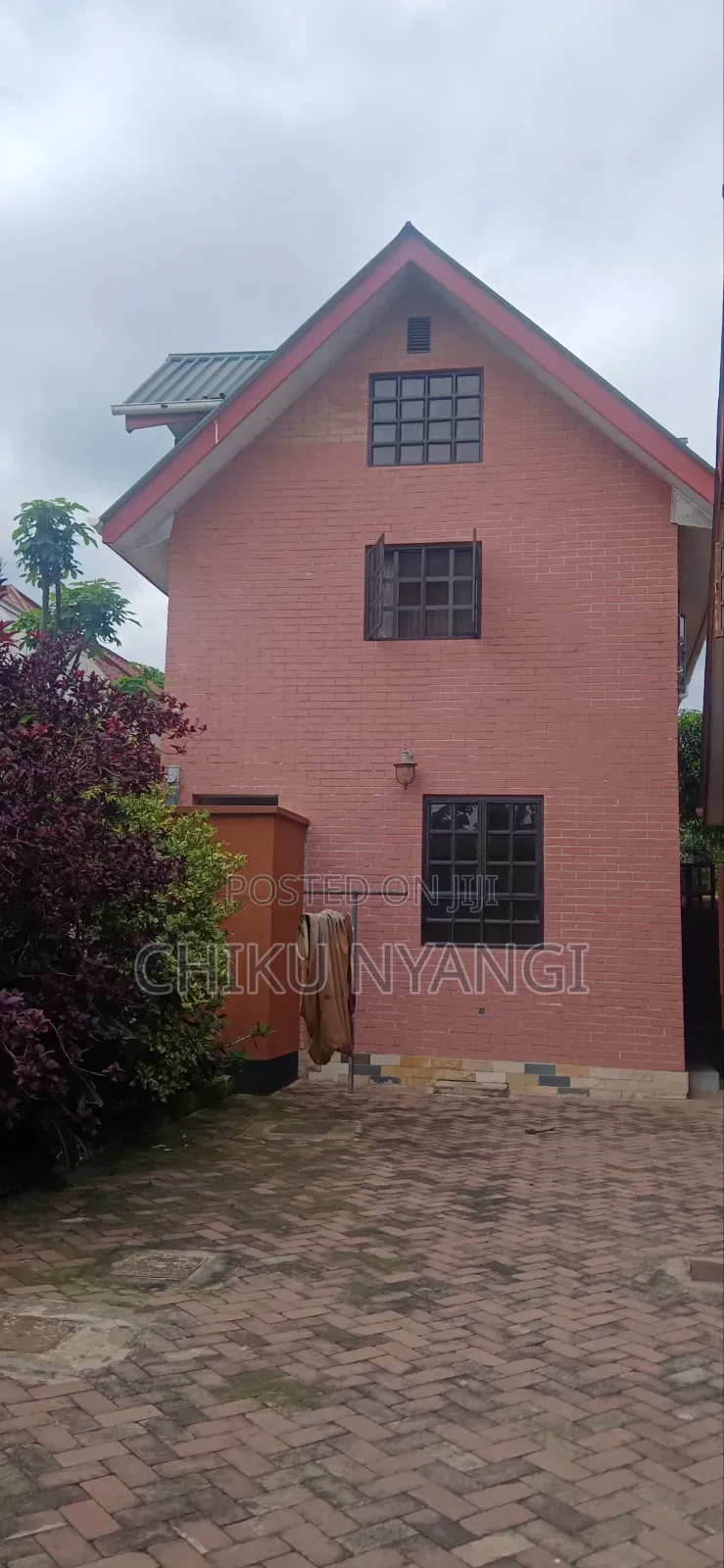 3bdrm House in Chiku Nyangi, Tengeru for rent