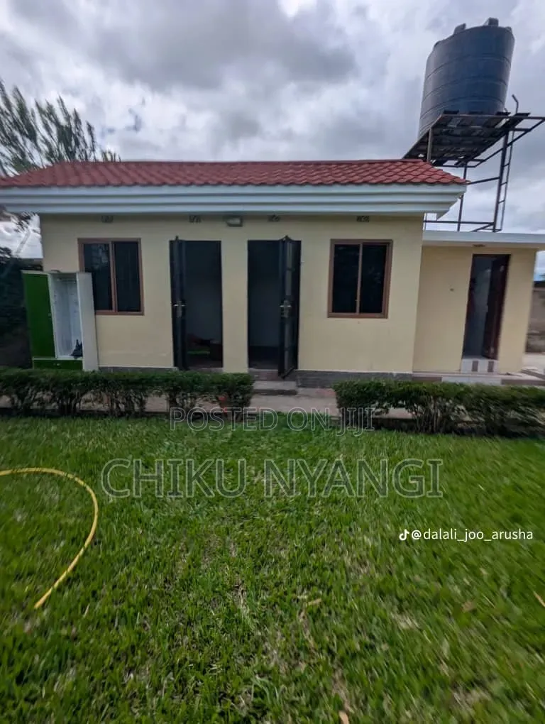 2bdrm House in Chiku Nyangi, Tengeru for sale