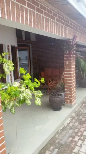 4bdrm House in Mikocheni for rent