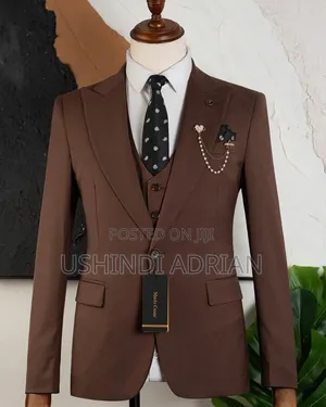 Men Suit CollectionPremium Quality–Mario Casas