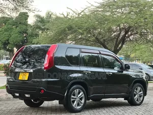 Nissan X-Trail 2011 Black