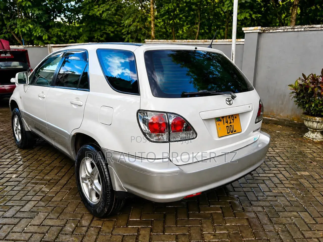 Toyota Harrier 2002 Pearl