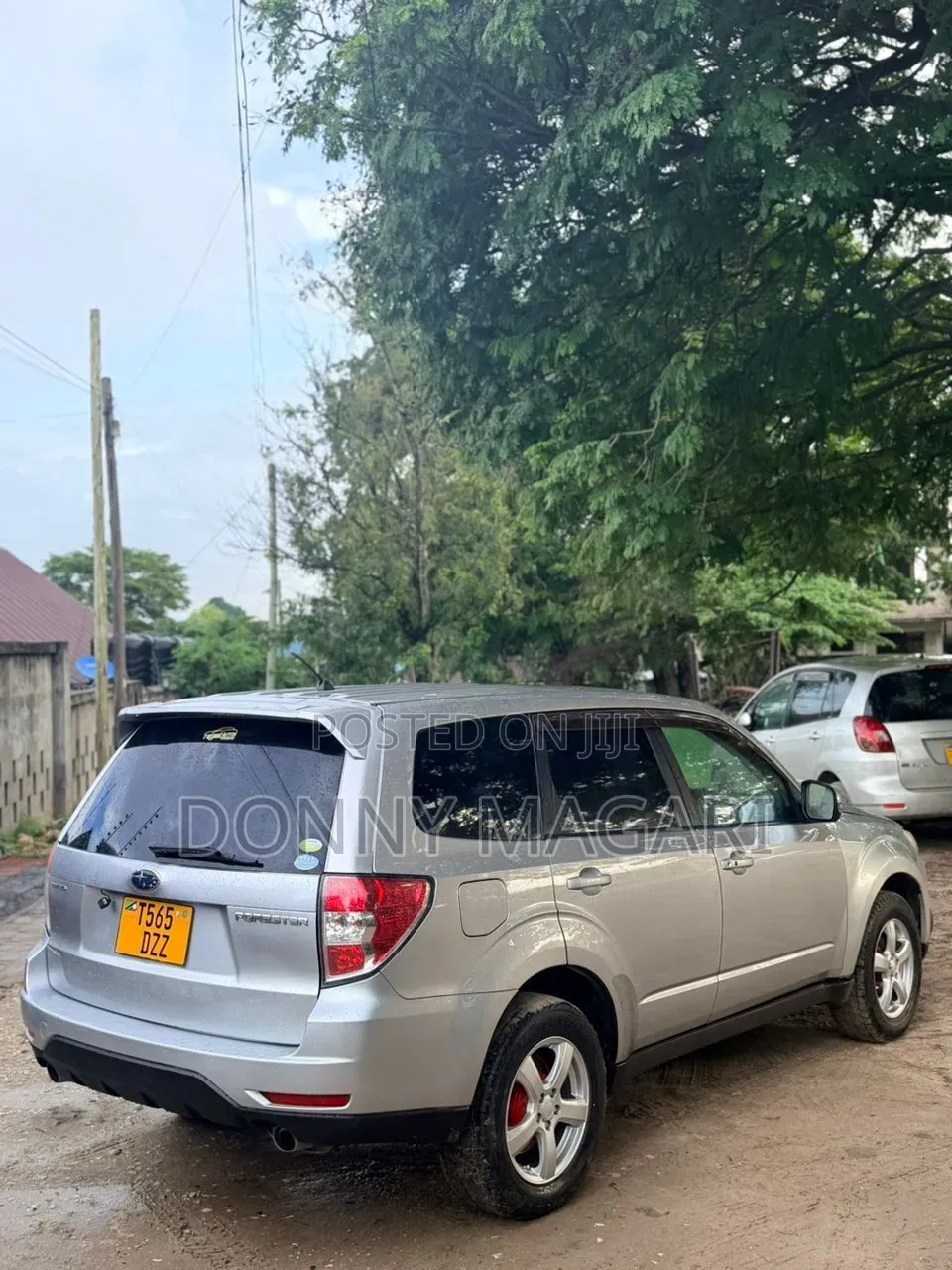 Subaru Forester 2.0D X 2011 Silver