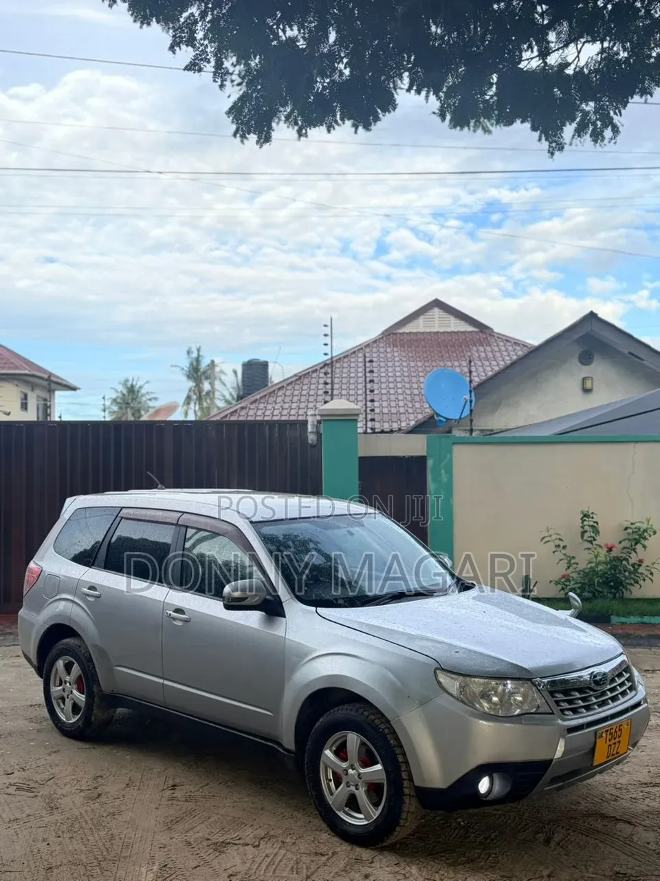 Subaru Forester 2.0D X 2011 Silver