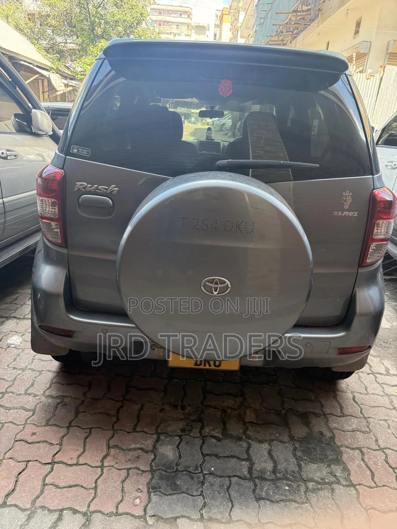 Toyota Rush 1.5 RWD 2006 Gray