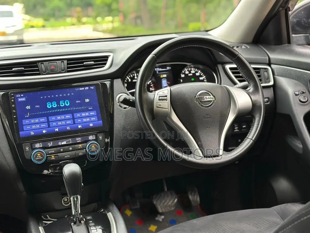 Nissan X-Trail 2.0 Hybrid FWD 2016 Black