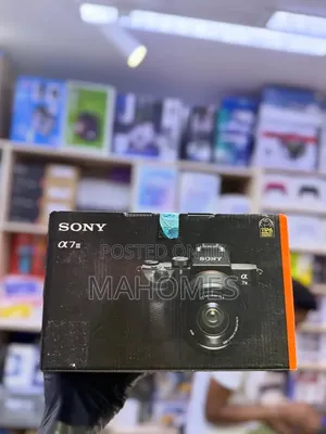 Sony Alpha Iii With Fe 28-70mm Zoom Lens Kit