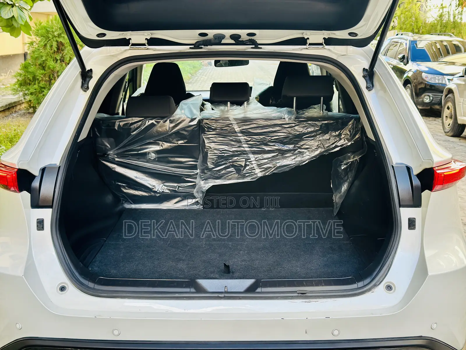 Toyota Harrier Hybrid Z Leather Package 2022 White