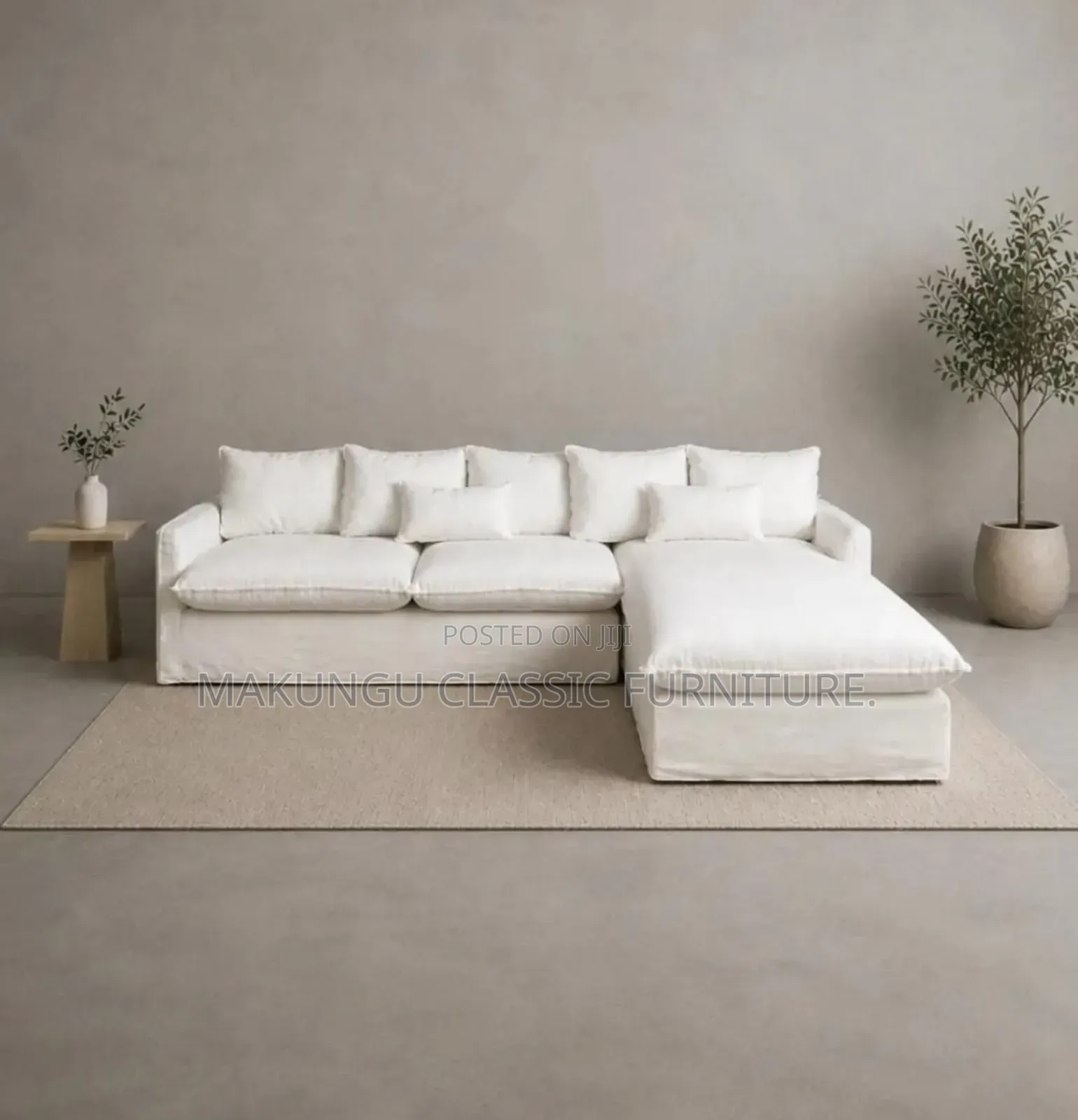 Luxurious and Simple L Shaped Sofa With 4 Seats