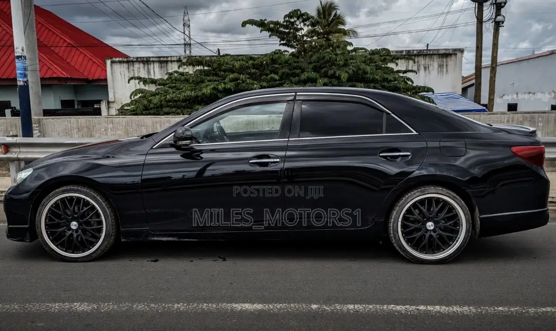 Toyota Mark X 2010 Black