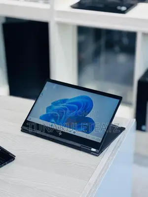 Laptop HP Envy 13 8GB AMD Ryzen 5 SSD 256GB