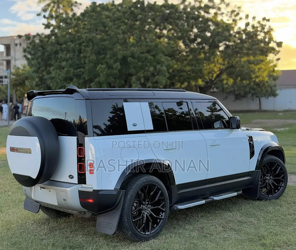 Land Rover Defender 2021 White
